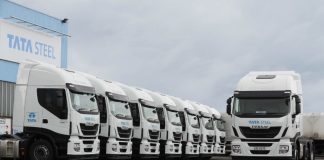IVECO forges ahead with eight-strong Tata Steel Stralis order