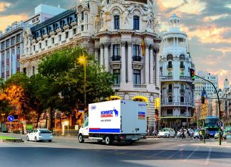 Schmitz Cargobull became the first European company to receive this EFKAM certificate