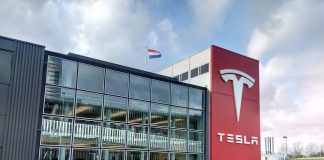 Tesla’s Plan Includes Buses