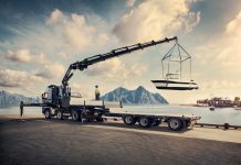 Fast and easy crane folding with Hiab’s new semi-automatic folding