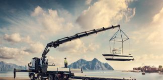 Fast and easy crane folding with Hiab’s new semi-automatic folding