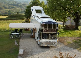 50 Years with Neoplan Skyliner