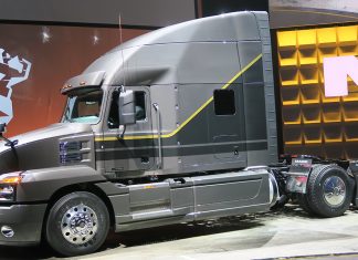 New Mack Anthem™ was on stage at North American Commercial Vehicle Show