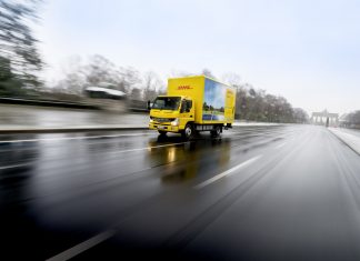 Daimler Trucks all-electric FUSO eCanter to European customers
